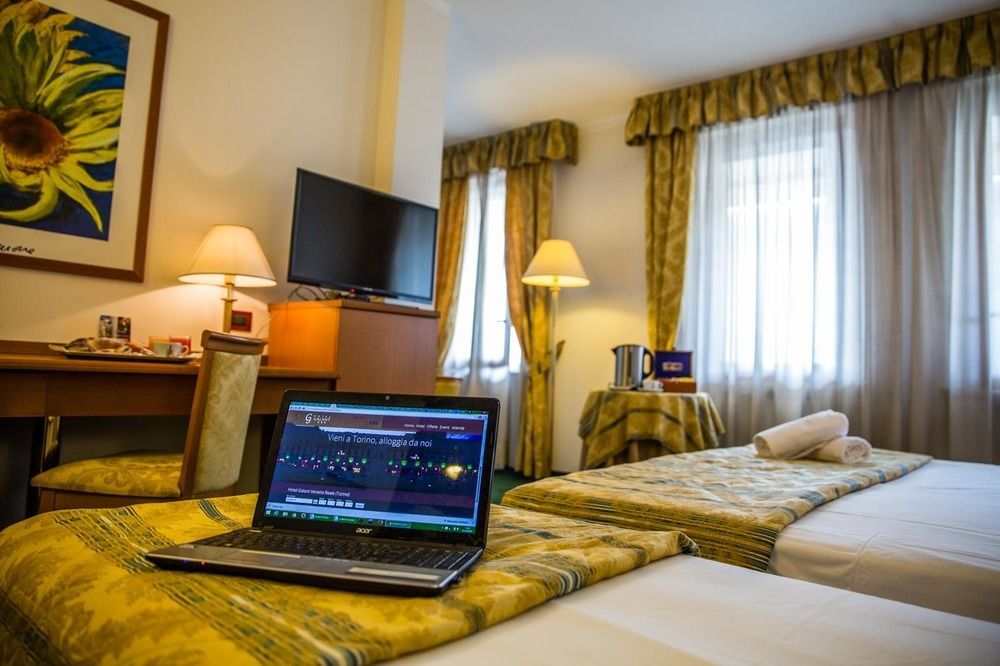 Hotel Galant Венария-Реале Экстерьер фото